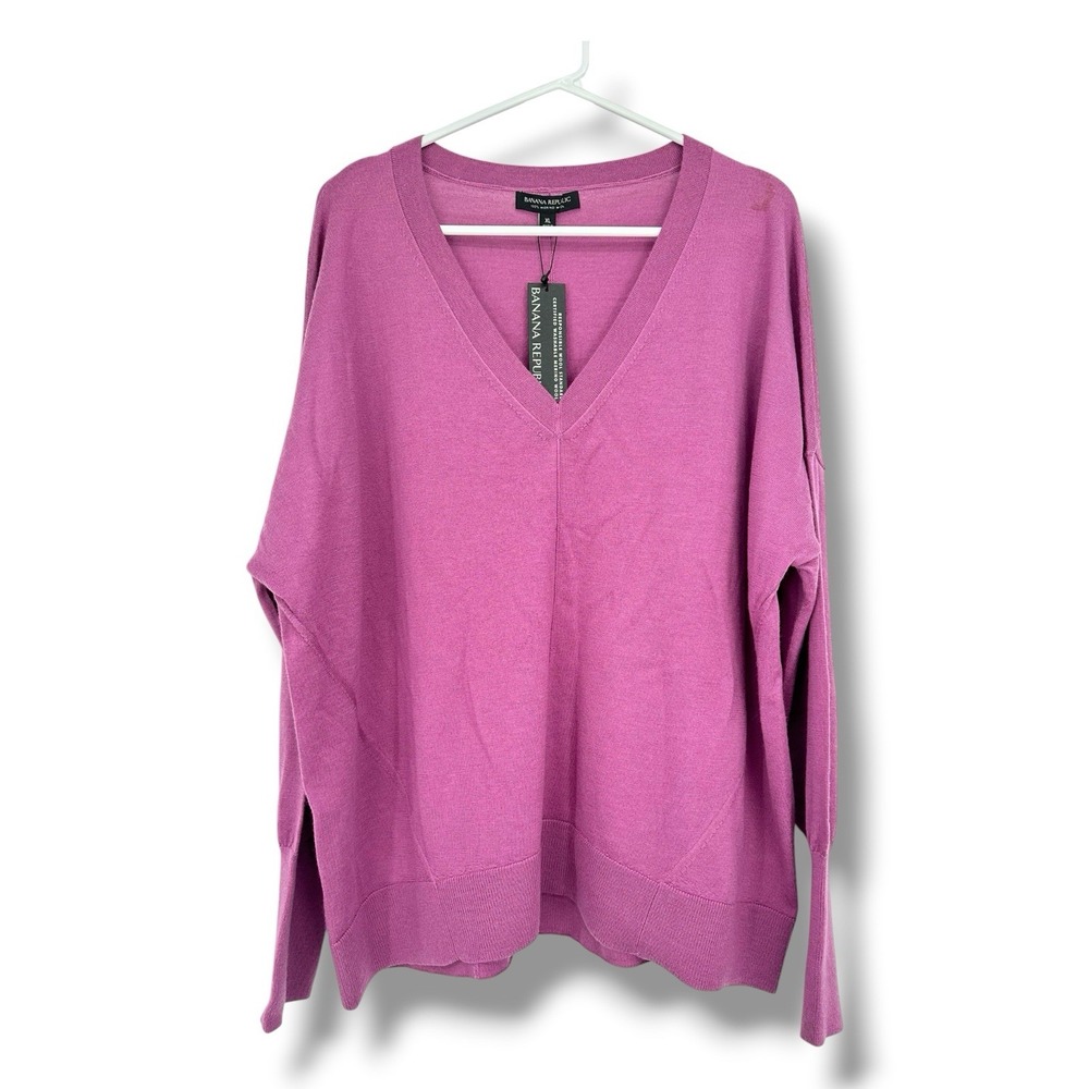 Banana Republic XL Pink Merino Wool Drop Shoulder V-Neck Sweater NWT Flaw Chic